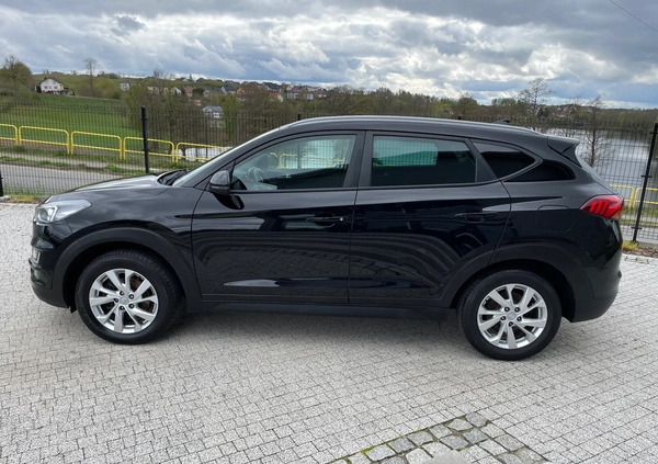 Hyundai Tucson cena 79900 przebieg: 154222, rok produkcji 2019 z Śmigiel małe 667